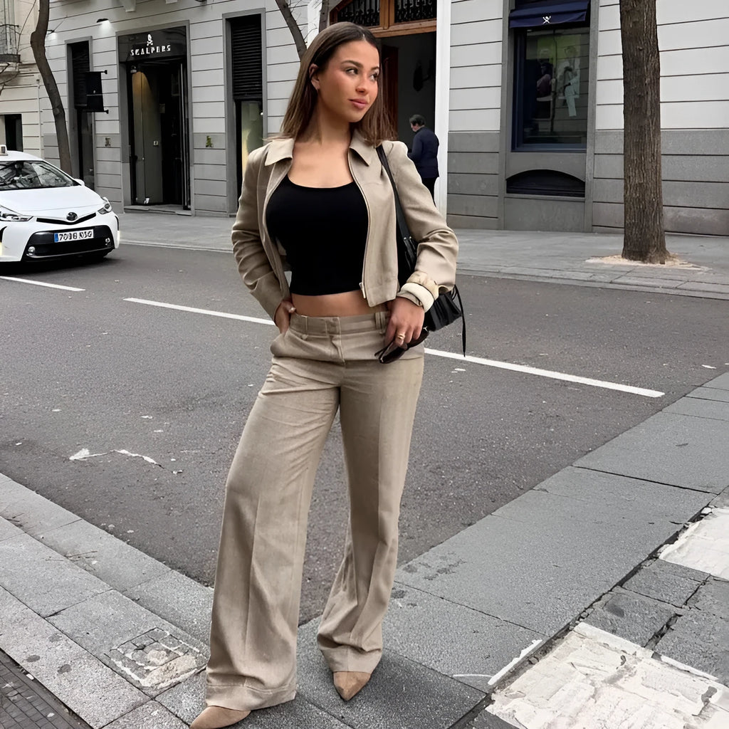 Women's polyester herringbone pattern suit set with long sleeve coat and straight-leg trousers