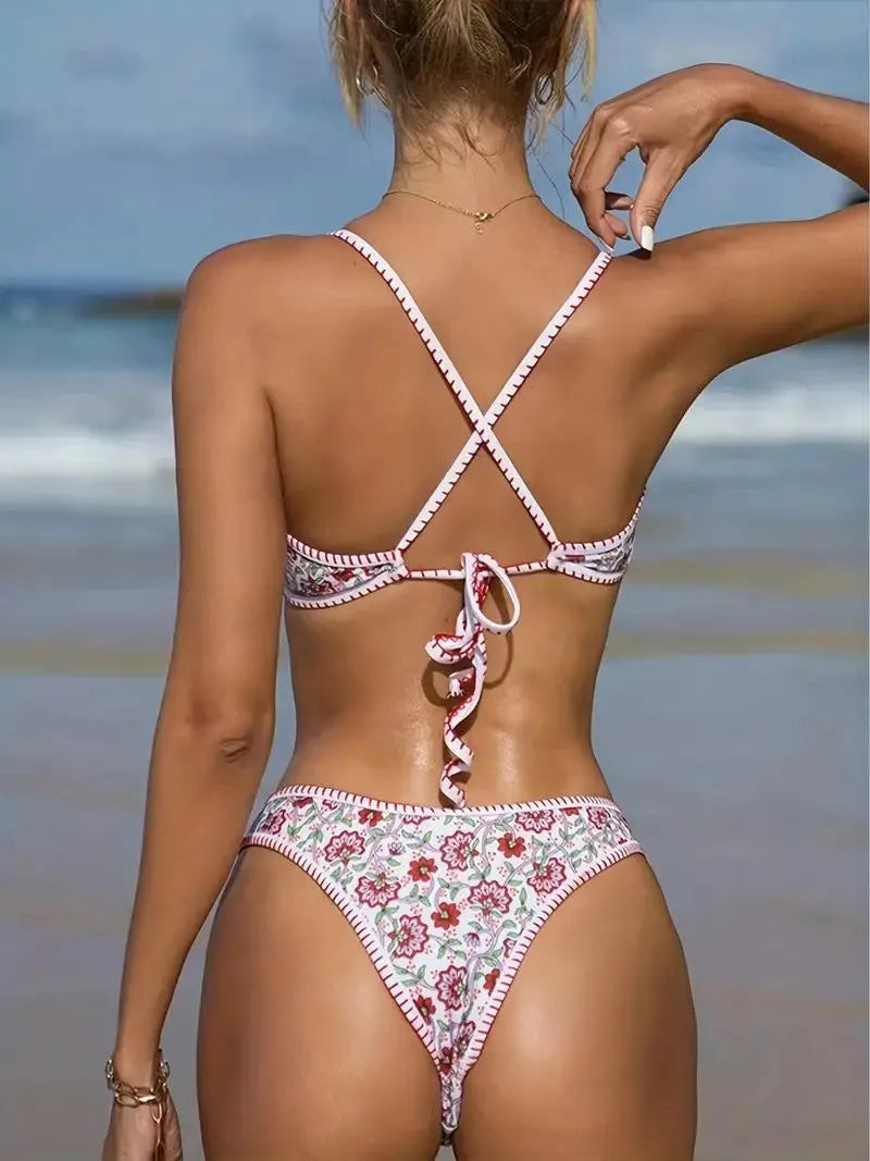 Women's floral print swimsuit with V-neck embroidery detail in European and American style