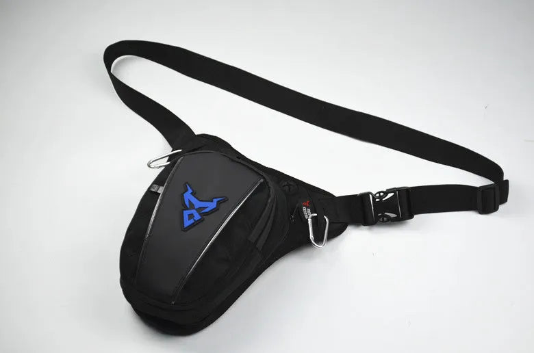 0105MC motorcycle leg bag in 1200D Oxford cloth shown in blue, with adjustable strap for multiple carry positions.