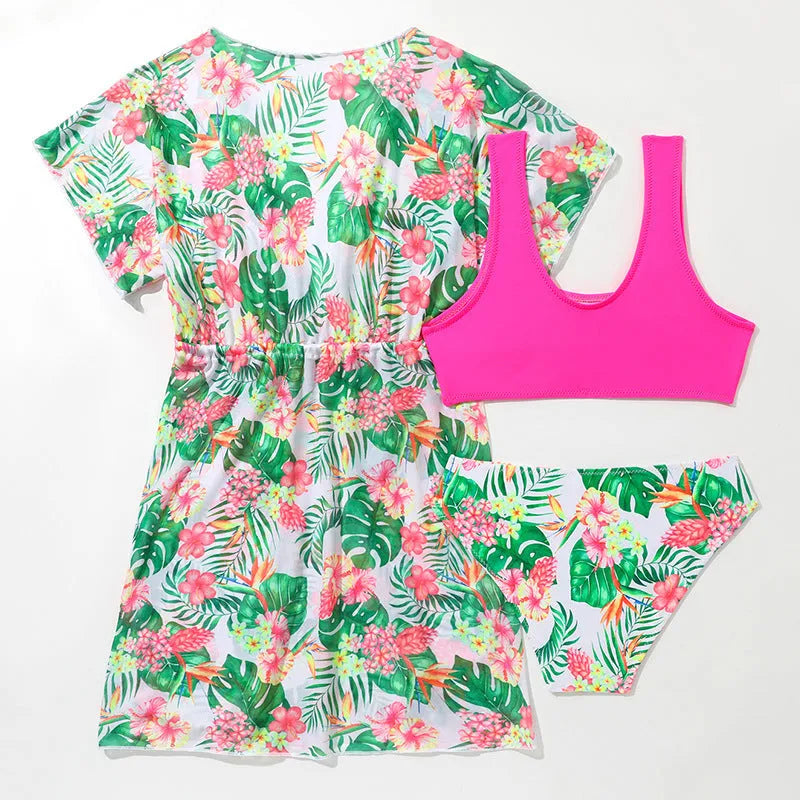 Girls' floral print two-piece swimsuit with high elasticity polyester fabric for swimming.