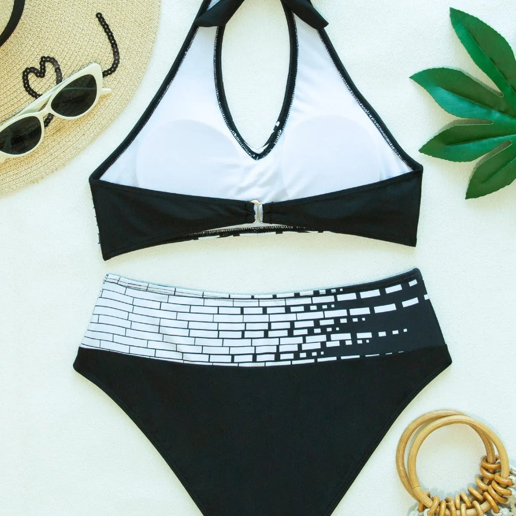 Contrast color layered halter high chest women's swimsuit two-piece set with shorts in polyester spandex