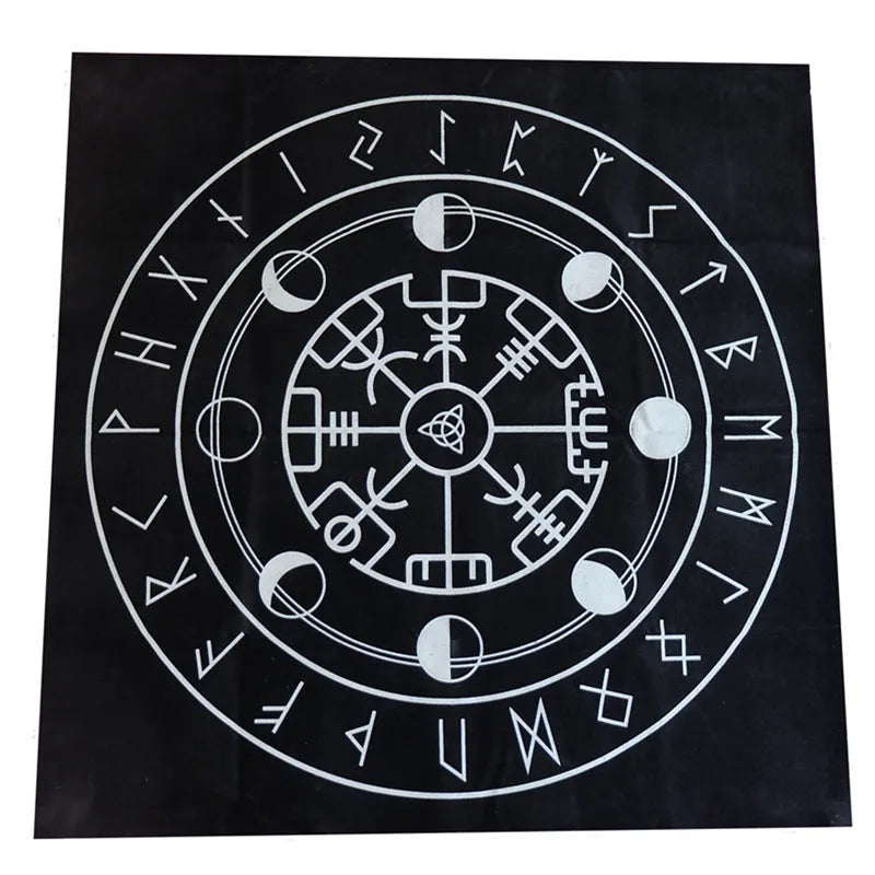 Tarot cards on a 49x49cm high-grade flannel tablecloth with a mysterious atmosphere and non-slip surface
