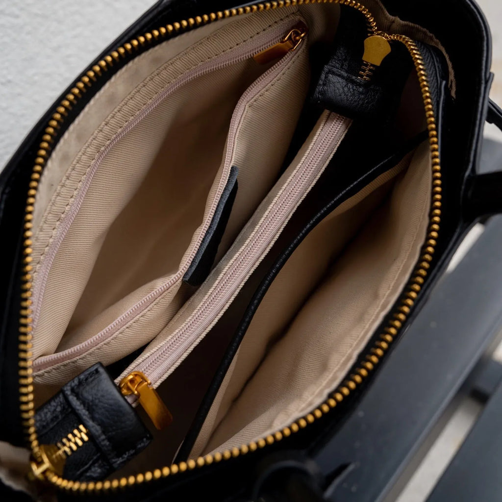Genuine leather women handbag horizontal square shape first layer cowhide soft with sewing line detailing daily matching bag