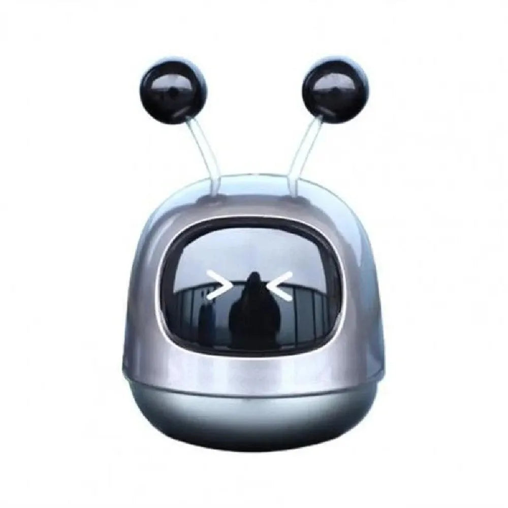 Robot-shaped car vent aromatherapy decoration with 40ml capacity in three flavour variants
