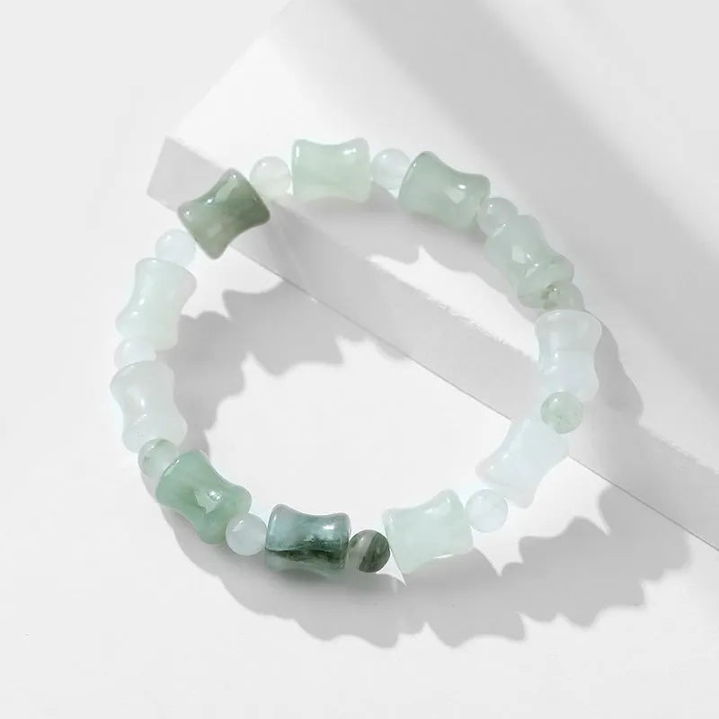 Natural chalcedony beaded bracelet with diamond-shaped Tianshan emerald beads and safety lock clasp