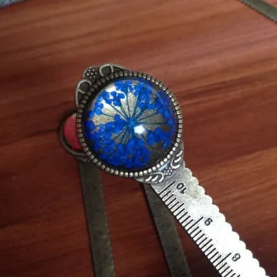 Handmade dry flower gypsophila ruler bookmark with lace flowers, daffodils and clover on 12 cm scale