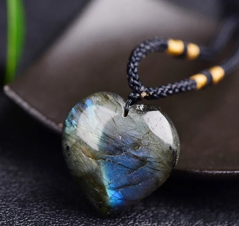 Natural labradorite moonstone Heart Of The Ocean necklace with blue crystal pendant