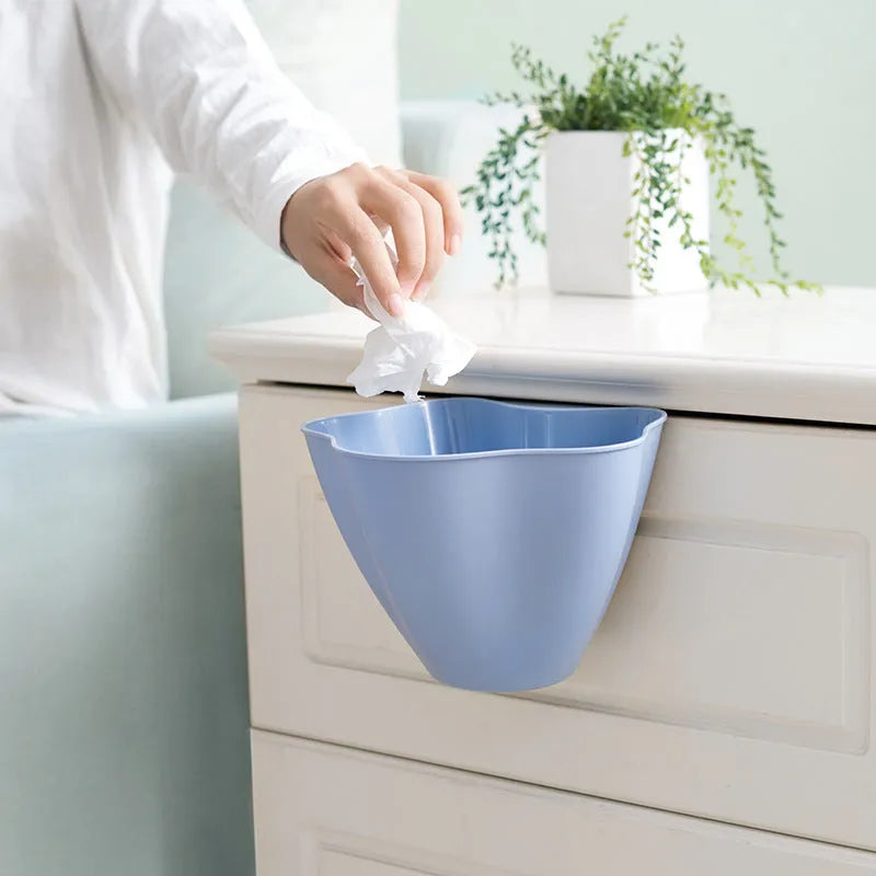 Cabinet kitchen trash can in PP plastic with Nordic colour options