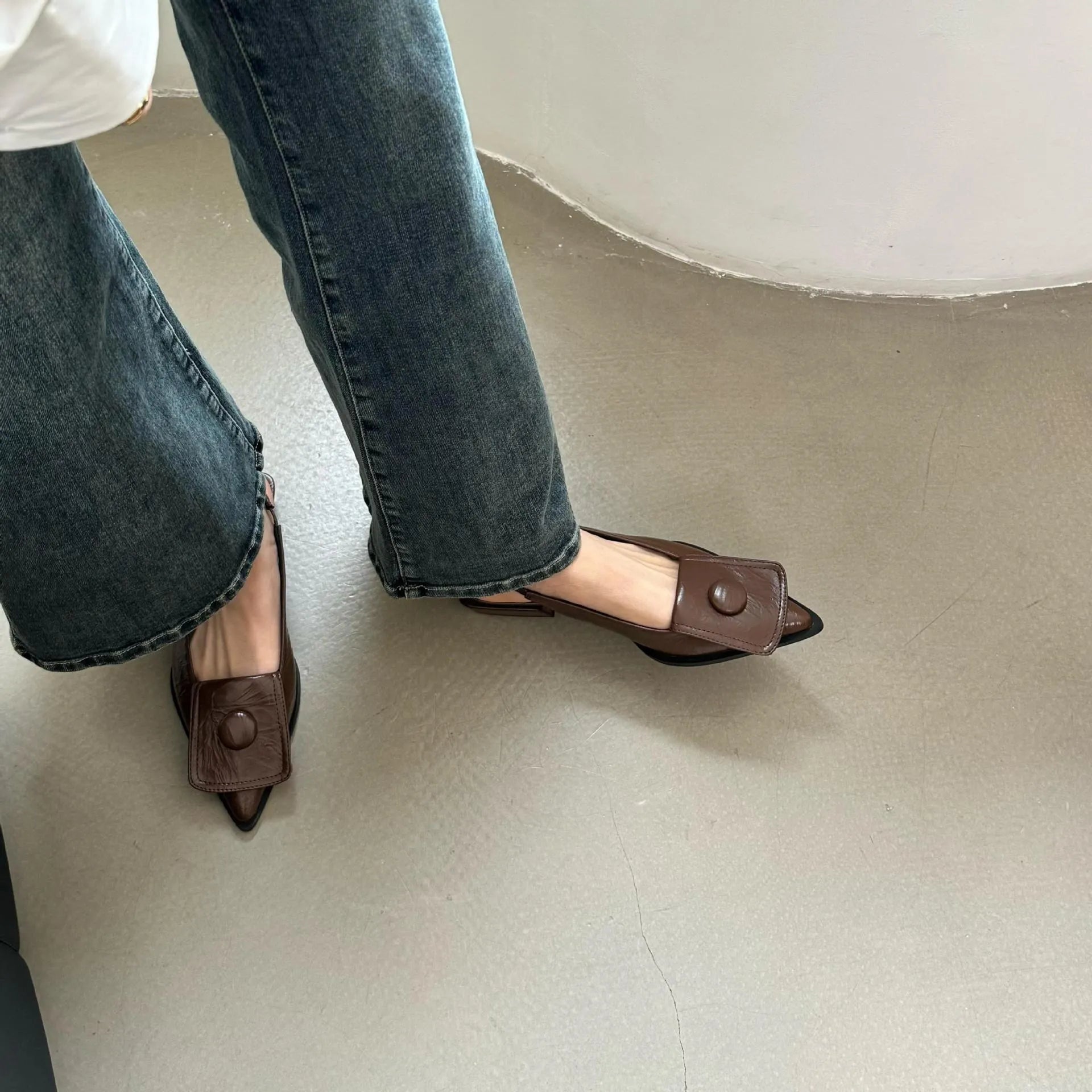 Women's low heel closed toe sandals with pointed toe and back strap in four colour options