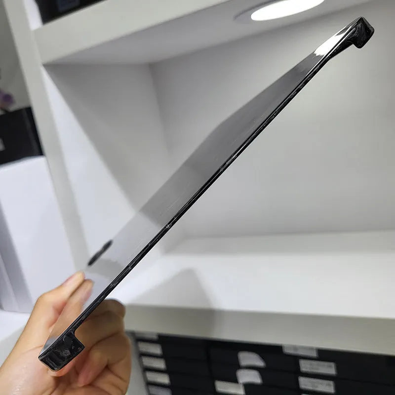 Real carbon fibre hard protective case for Apple iPad Pro 11 inch with embossed plaid design.