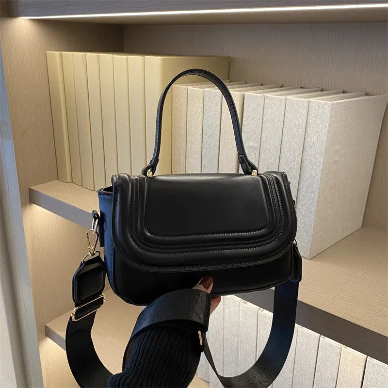 Women's one-shoulder crossbody bag in PU with sandwich pocket, available in five colours including black and khaki