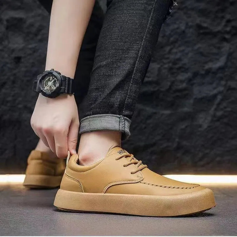 Men's brown casual lace-up platform shoes with round toe and flat heel design