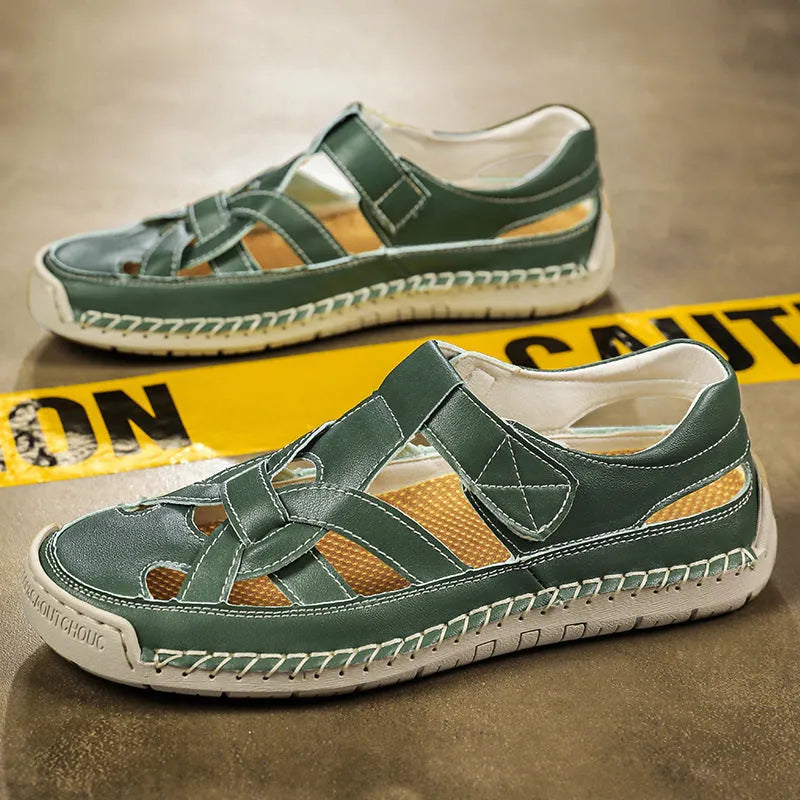 Women's low-top casual sandals with Velcro straps and a round toe in a solid colour.