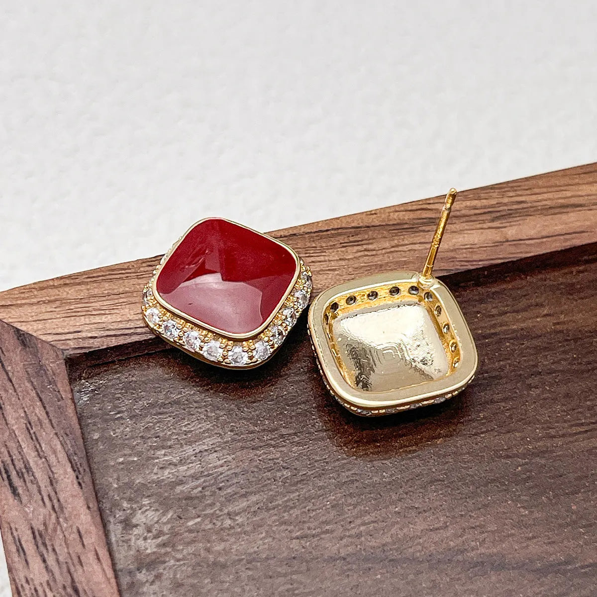Retro red geometric square alloy earrings with inlaid detailing and seiko treatment