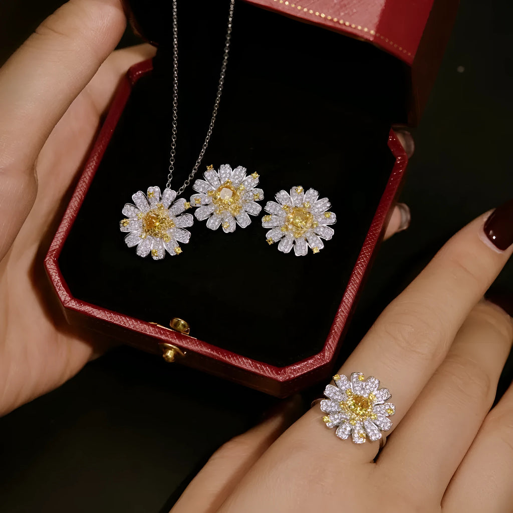 Women's 925 sterling silver ear studs with platinum colour and marigold-sunflower detail