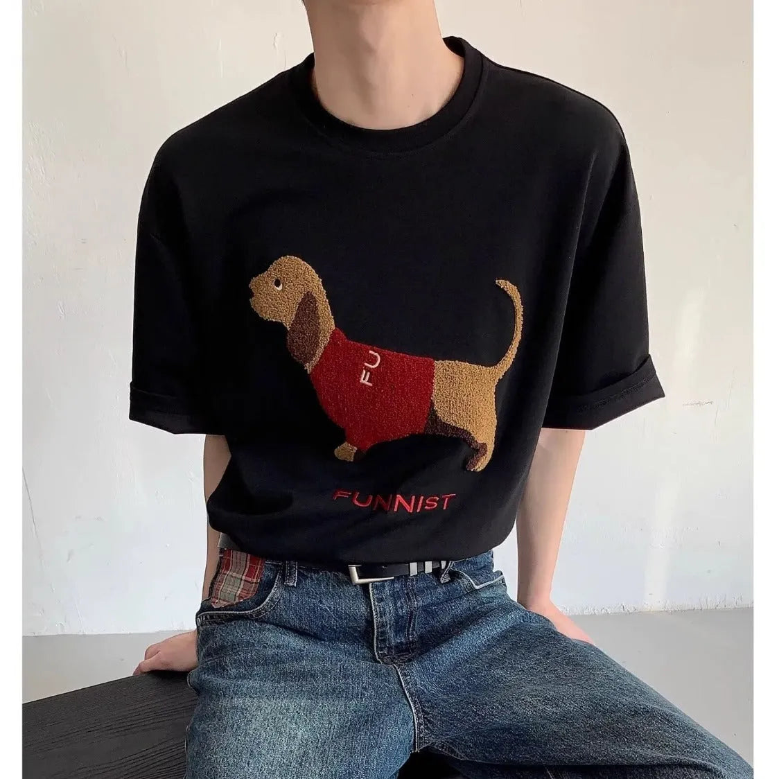 Men's grey cotton T-shirt with embroidered sausage dog towel design, short sleeves, round neck