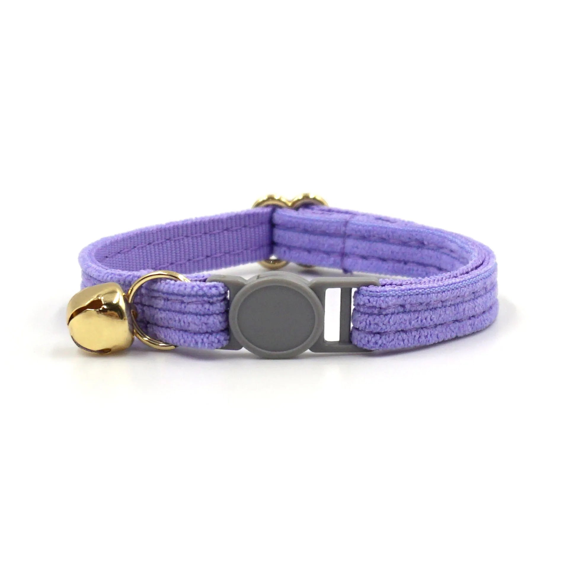 Cat collar with safety buckle and bell, available in corduroy or velvet, in multiple colours for small cats.