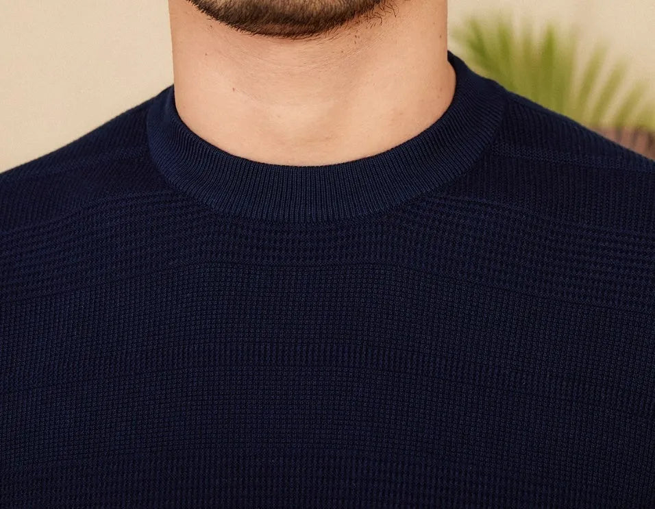 Men's casual cotton short sleeve t-shirt in off-white and royal blue colours showing round neck design