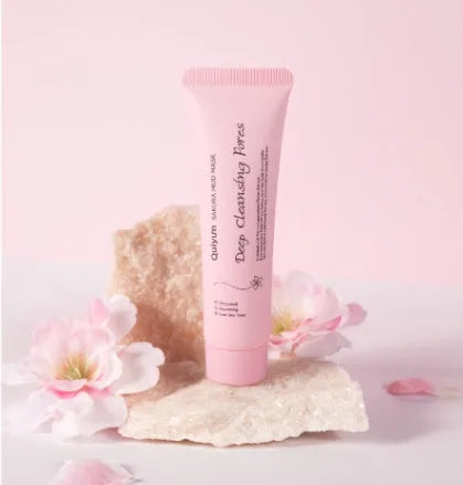 Single 30g sachet of cherry blossom mud facial mask on a plain background.