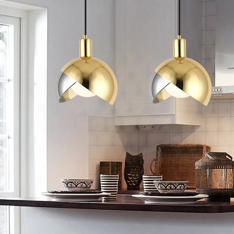 Simple 20cm droplight lamp with golden stitching in champagne gold finish