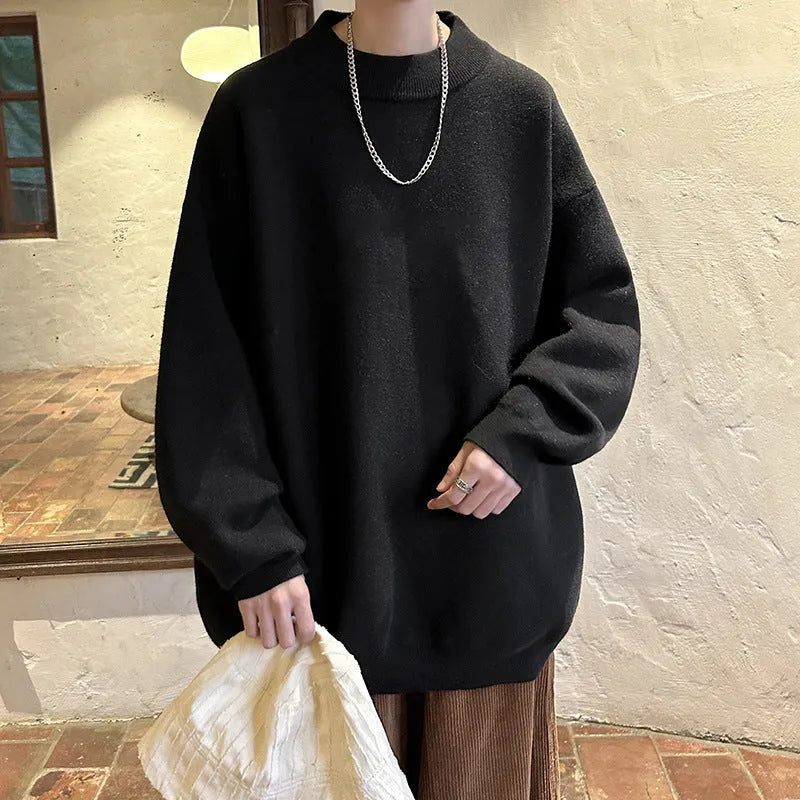 Men's loose-fitting round neck pullover sweater in solid colour with long sleeves