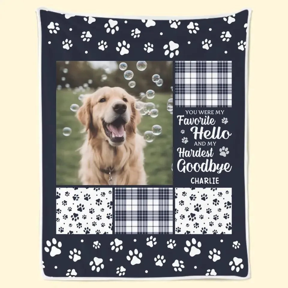 White soft flannel pet dog blanket showing polyester fabric texture and American style design