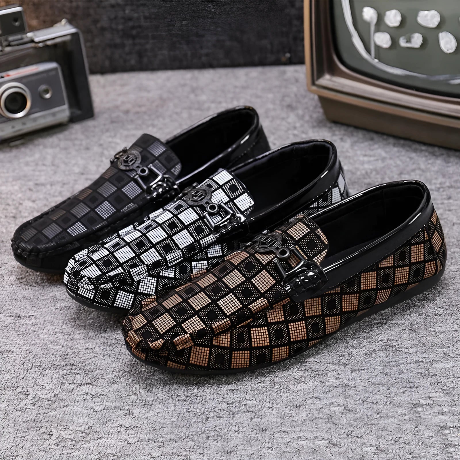 Men's plaid slip-on shoes with artificial PU uppers, flat heel, and cotton lining in black colour