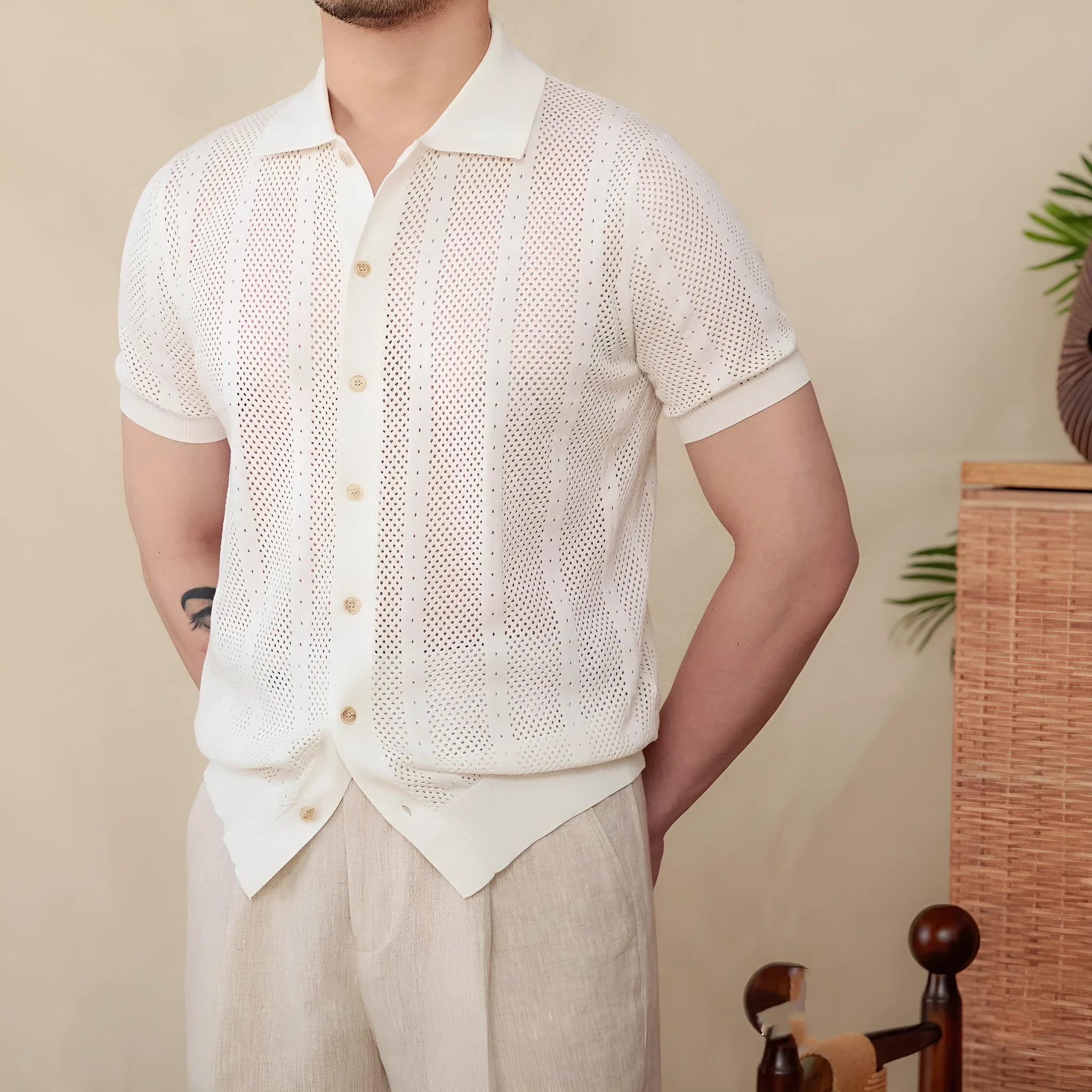 Men's short sleeve lapel cardigan with striped pattern in cotton fabric