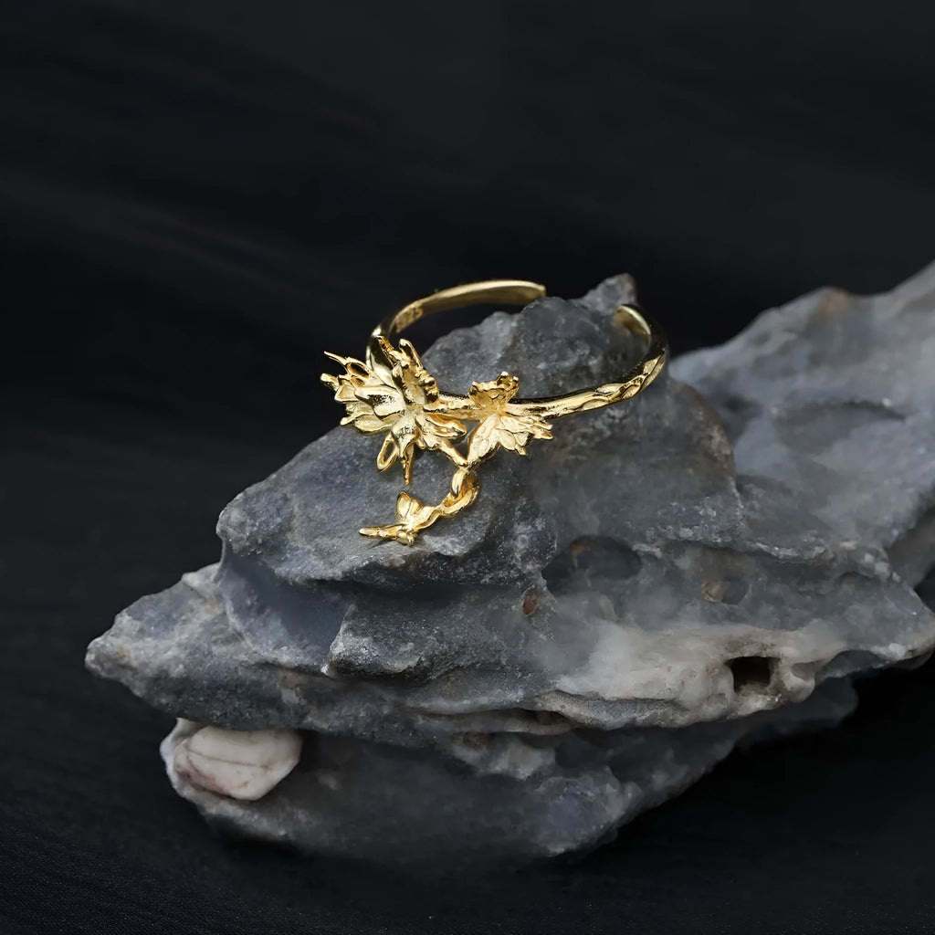 Adjustable silver butterfly ring with original wild butterfly design in electroplated gold or white gold finish