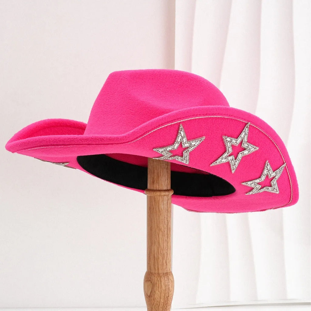 Beige western-style conical top hat with a hexagonal star decoration on the front.