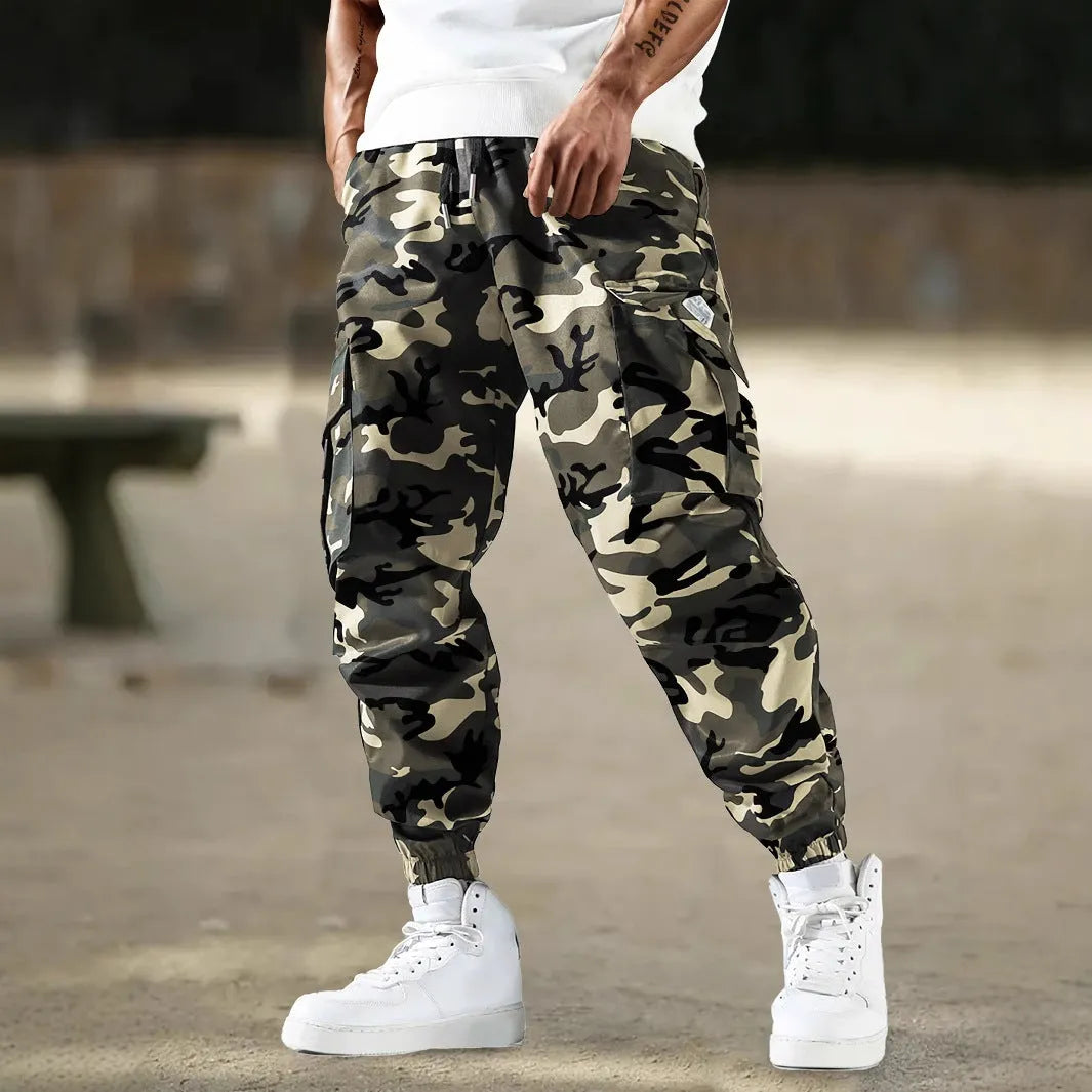Men's camouflage drawstring work trousers with side pockets in casual regular fit polyester blend