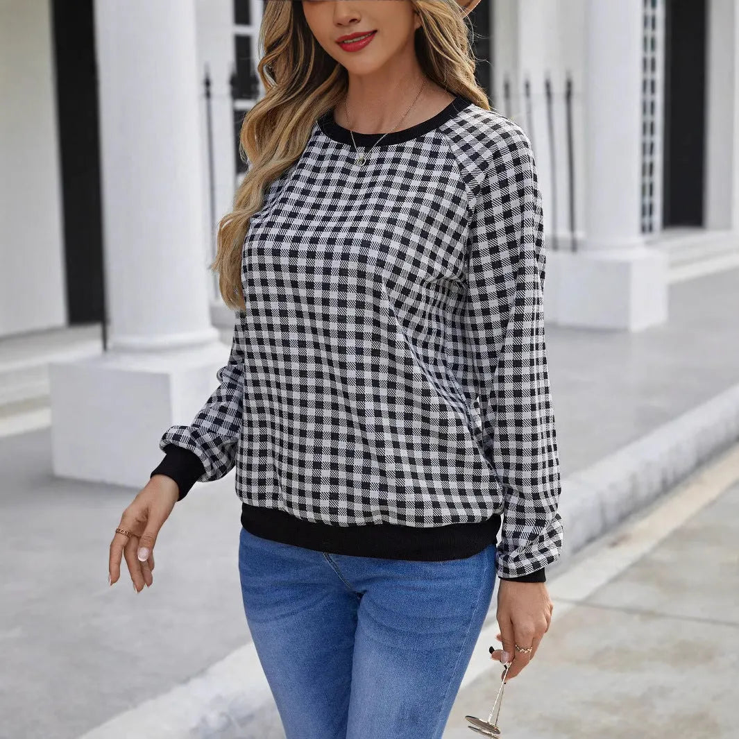 Black Japanese sweet plaid pattern pullover sweater with long sleeves