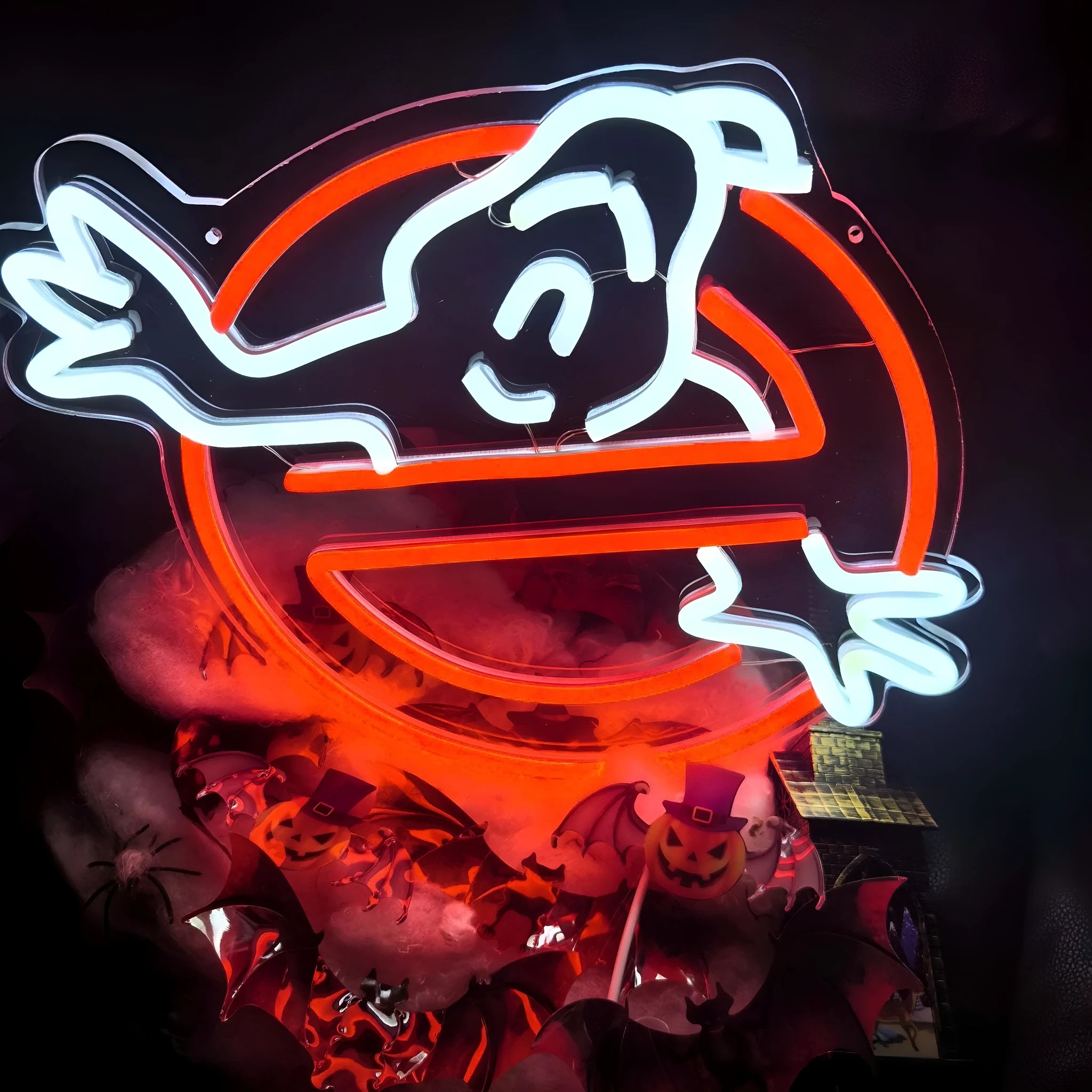 USB gamepad carved neon light in 35x28cm size with acrylic and silicone build, including hanging chain