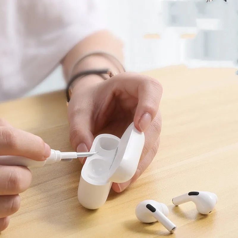 Earphone cleaning pen in white for dust removal from headphones and earbuds