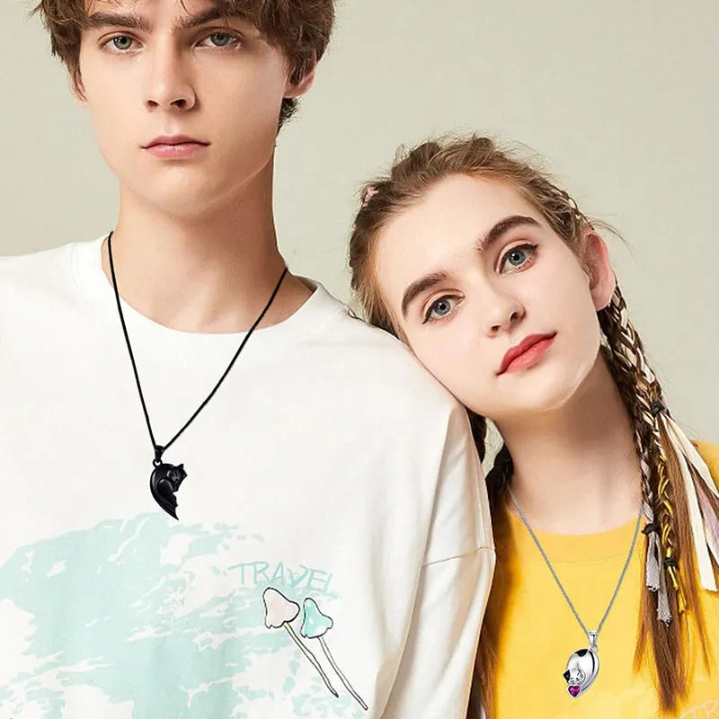 Black and white cat pendant necklace set for couples, alloy with diamond treatment, zinc alloy chain 41-50cm