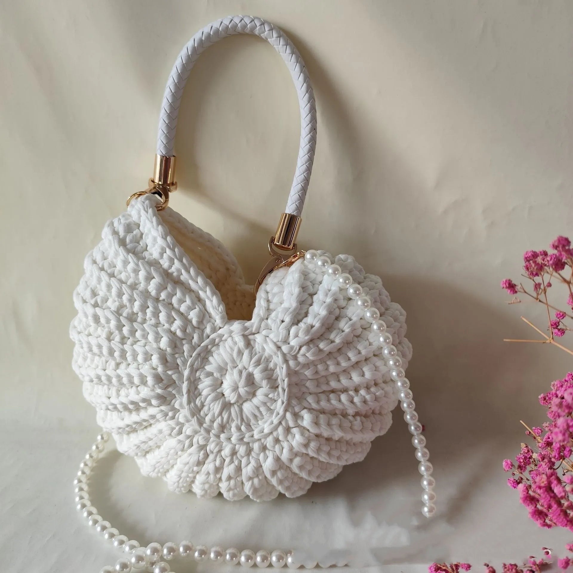 Round handmade woven crossbody bag with pearl chain strap, 25x25cm, polyester, multiple colour options