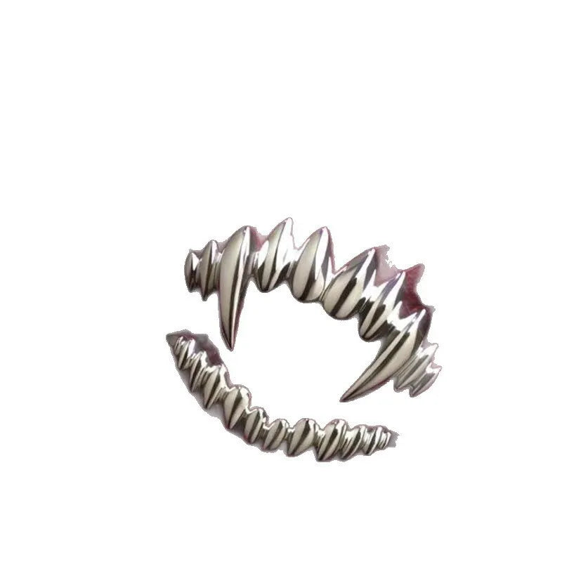 Silver creative vampire split open ring with adjustable opening, women's retro zinc alloy design