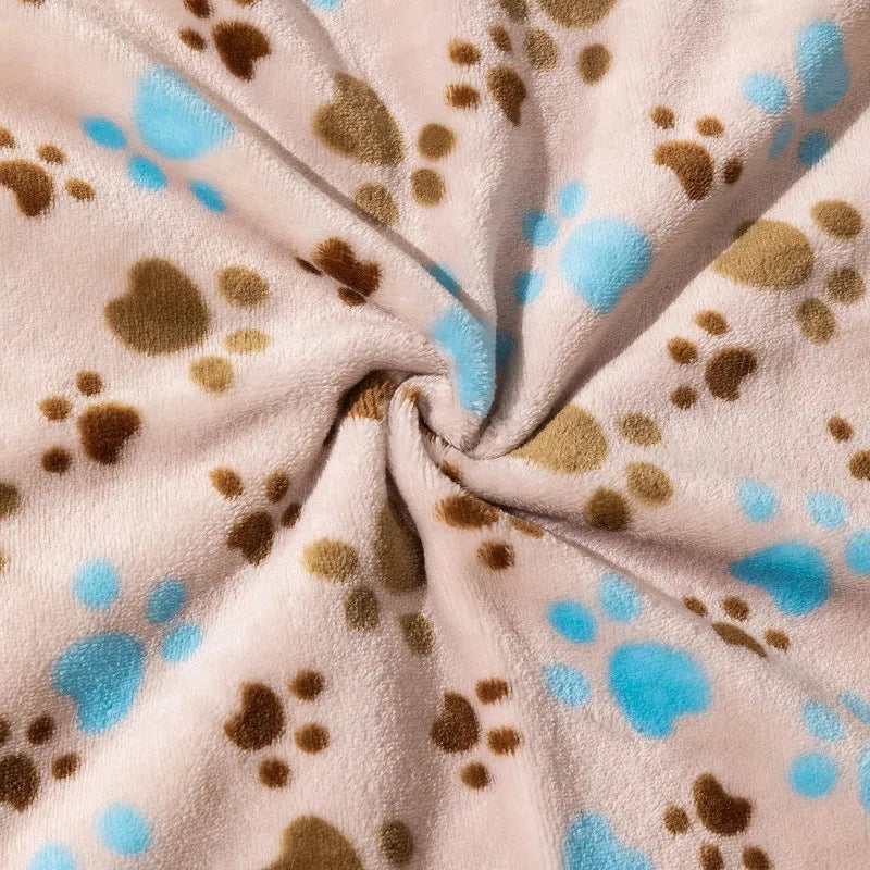 Double-sided dog blanket with cartoon pattern in blue dog design on polyester flannel material