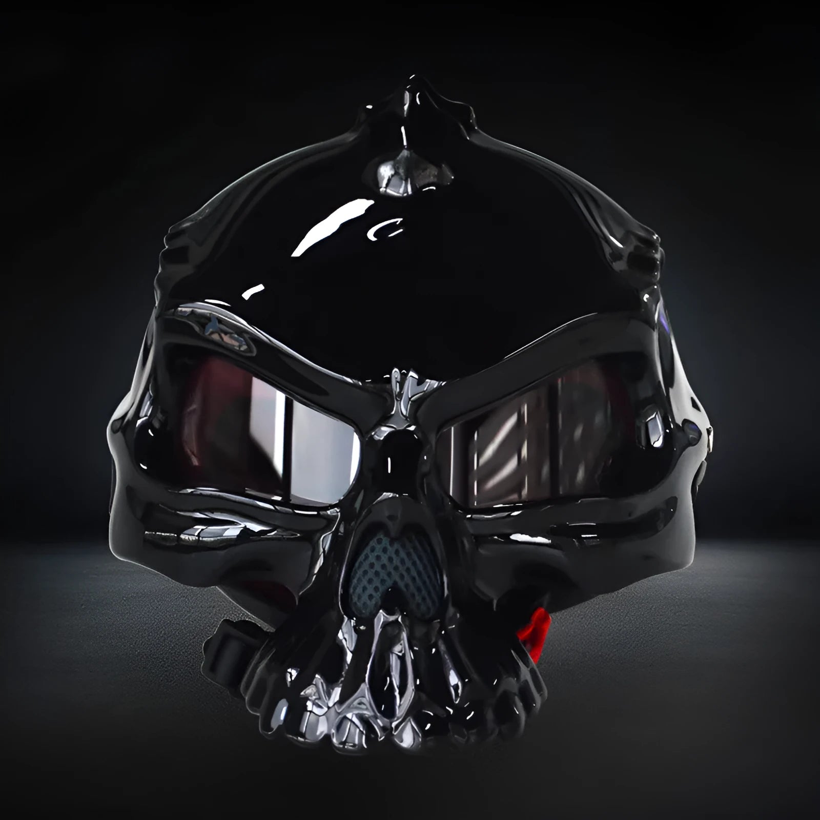 Skull design motorcycle helmet with double-sided changeable feature in red colour