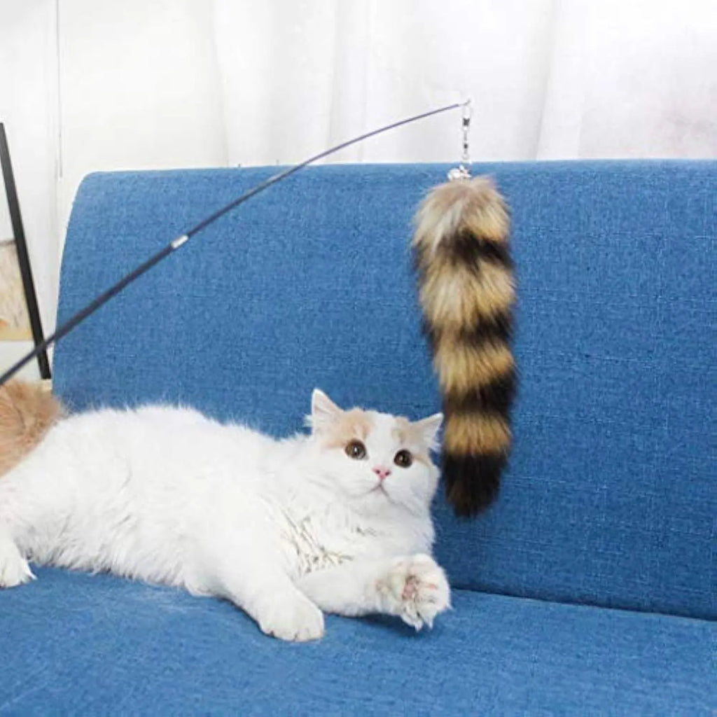 Black cat toy wand with elastic string measuring 42 metres for interactive play