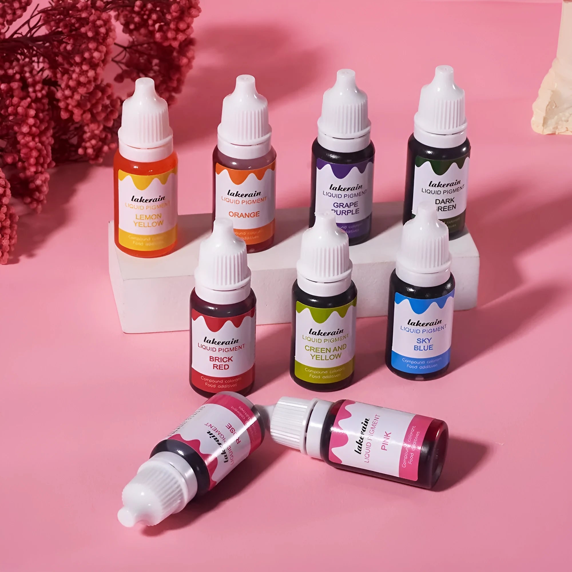 Set of 24 pigment bottles in assorted colours with craft accessories including glitter, sponge, and toy components