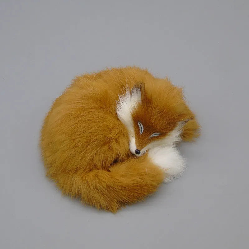 Artificial fox fur decoration in red, white, or yellow, measuring 15cm long