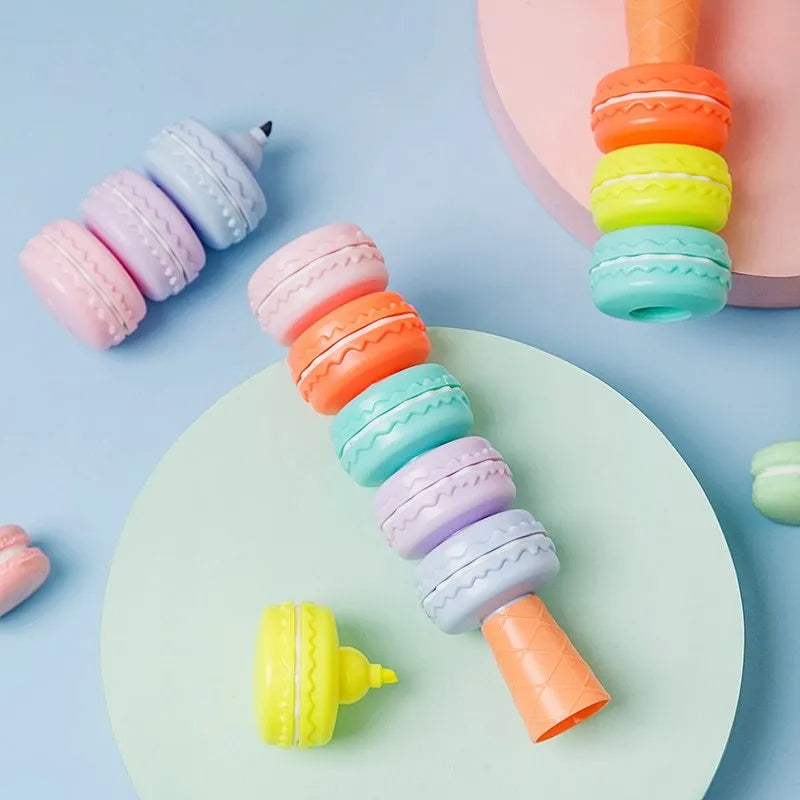 6 novelty cookie highlighter pens in macaron colours with fluorescent ink, detachable design, 178mm length