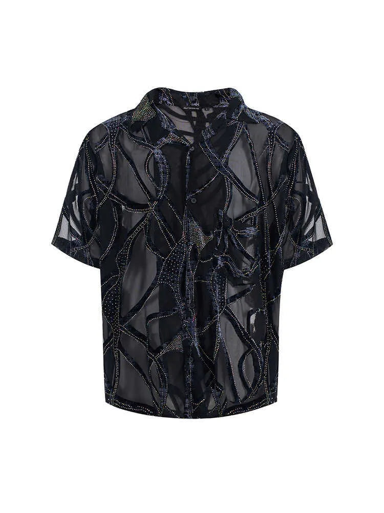 Men's black-grey translucent snake pattern short-sleeved shirt with lapel collar