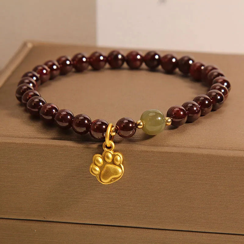 Cat's paw garnet crystal bracelet for women with adjustable design and original jewellery styling