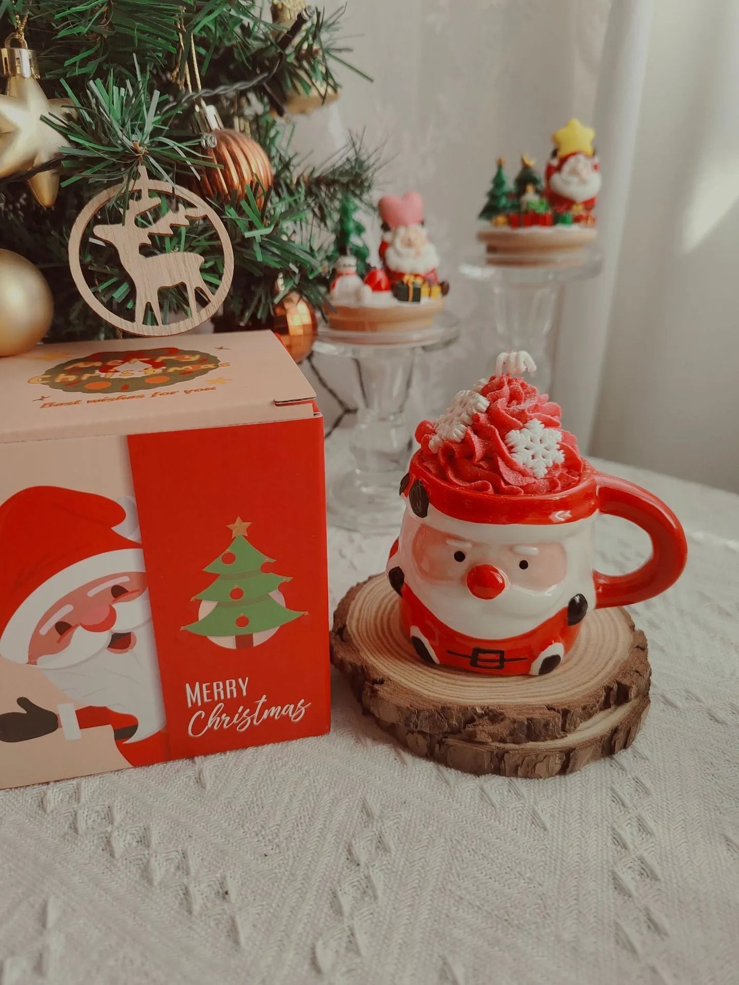 Santa Claus ceramic cup soy wax candle in creative gift box with snowflake design