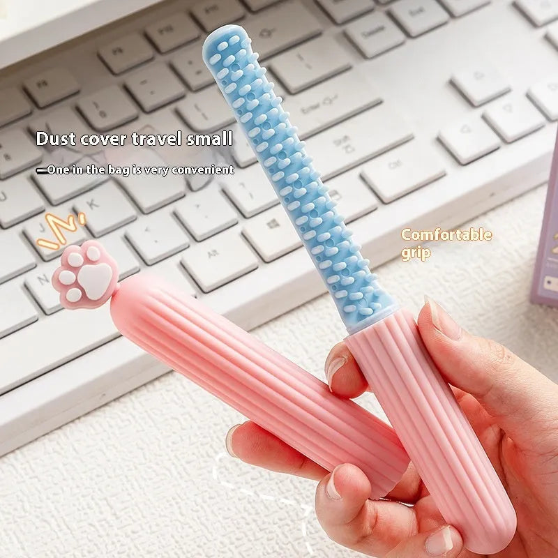 Small cat's paw cartoon pen comb, 18.3cm by 2cm, TPR and PP, random colour