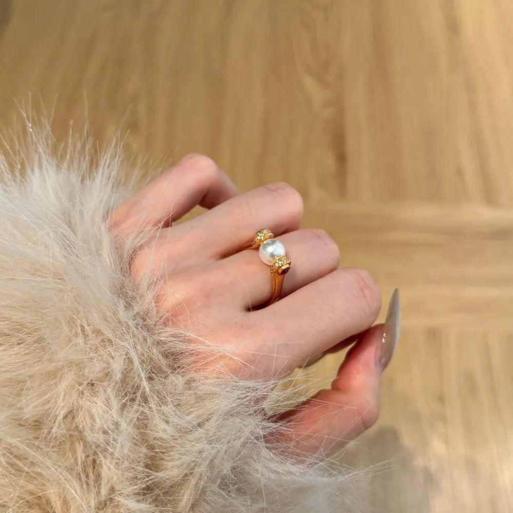 Gold colour silver female ring with geometric round pearl design, sizes 6, 7 and 8