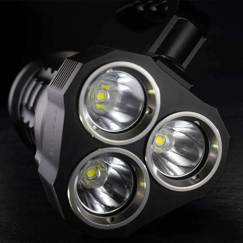 Aluminium alloy diving and outdoor flashlight with 350 lumen output, 18cm length.