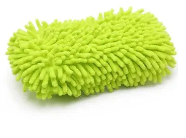 Silvery green rectangular car wash sponge made of chenille microfiber, measuring 14cm by 25cm.